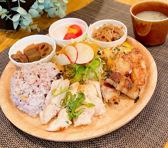 河内長野すまいる食堂満腹ランチ