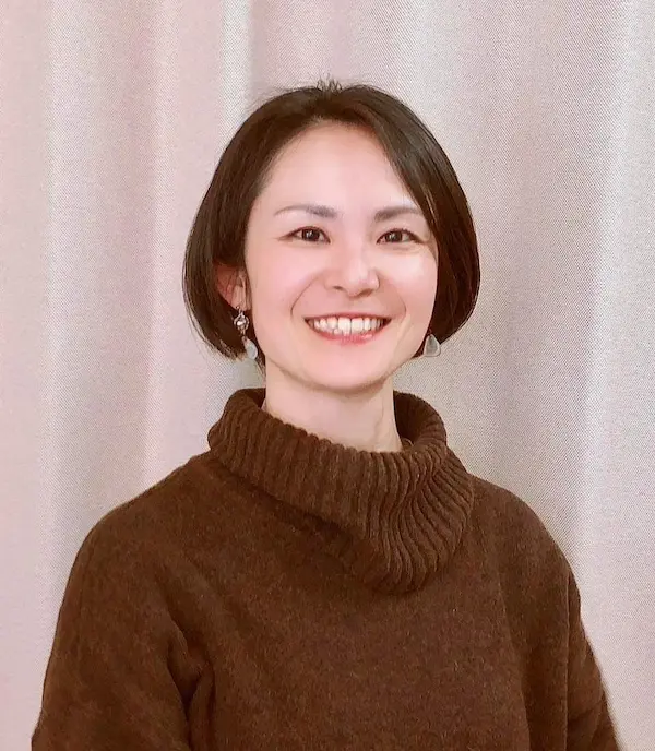 河内長野すまいる食堂子育てアロマ講座 講師前田あや